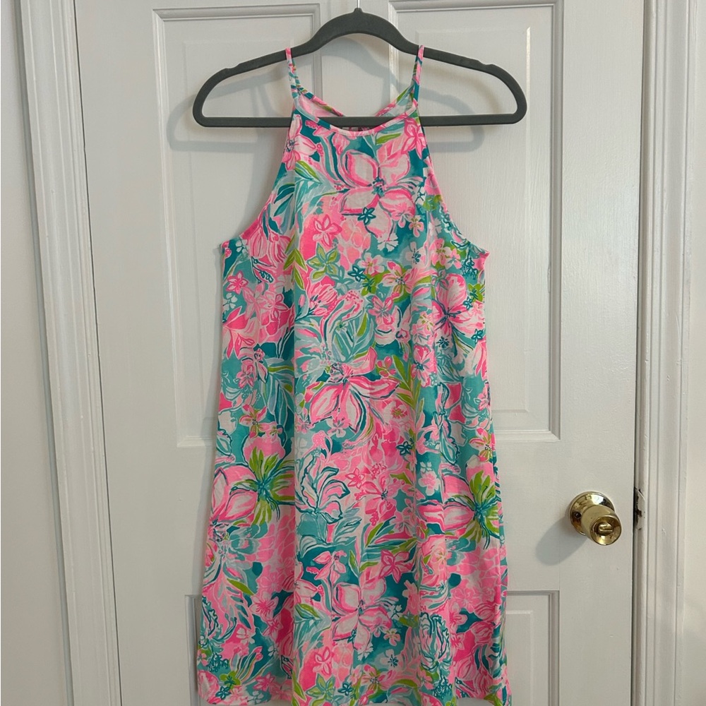 Lilly Pulitzer Morgot dress in small. Very light and adjustable in the back.